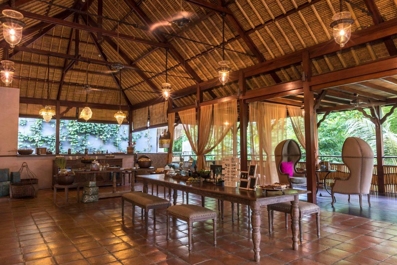 Alaya Resort Ubud Exteriér fotografie The interior of the restaurant