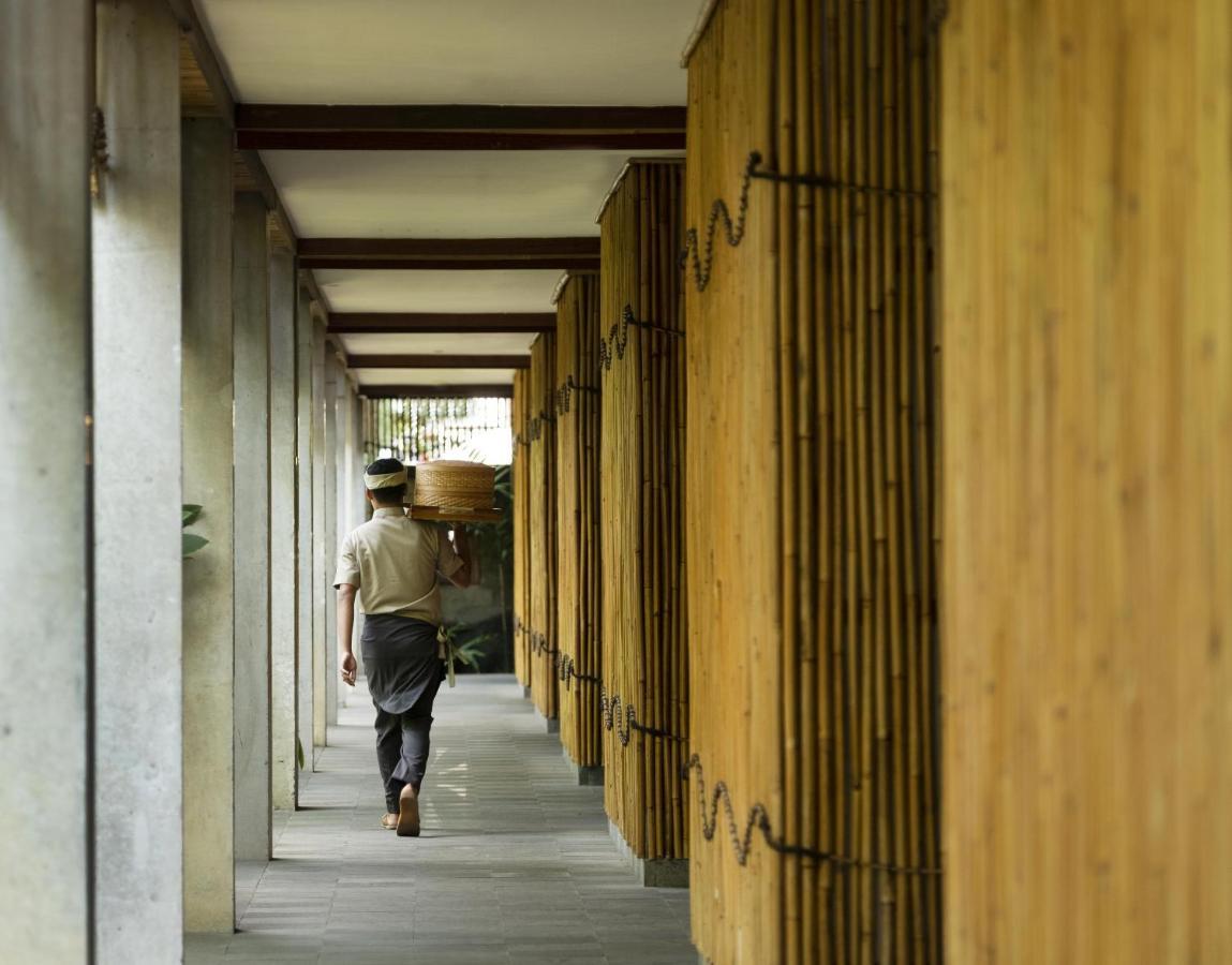 Alaya Resort Ubud Exteriér fotografie The interior of the building